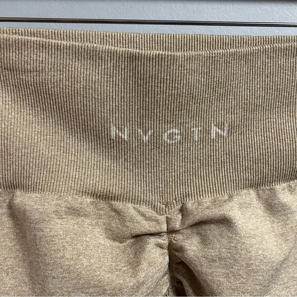 NVGTN Leggings - Picture 3 of 4